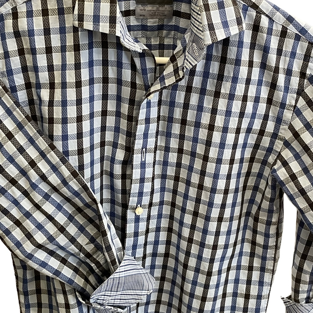 Thomas Dean boys dress shirt. Size medium 10/12
